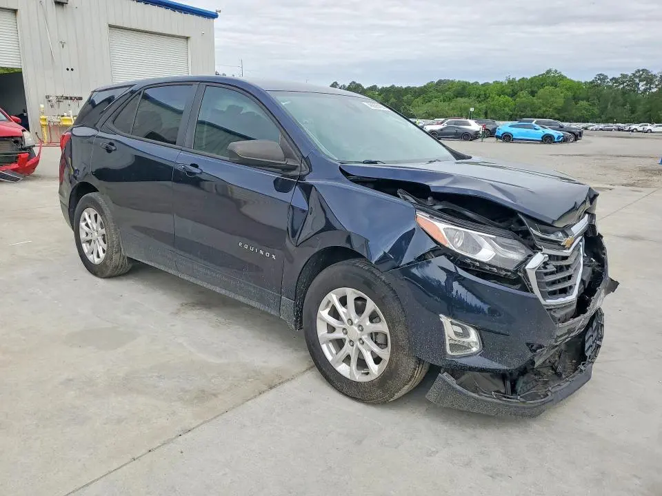 2020 CHEVROLET EQUINOX LS  