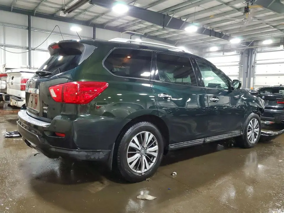 2018 NISSAN PATHFINDER SV  