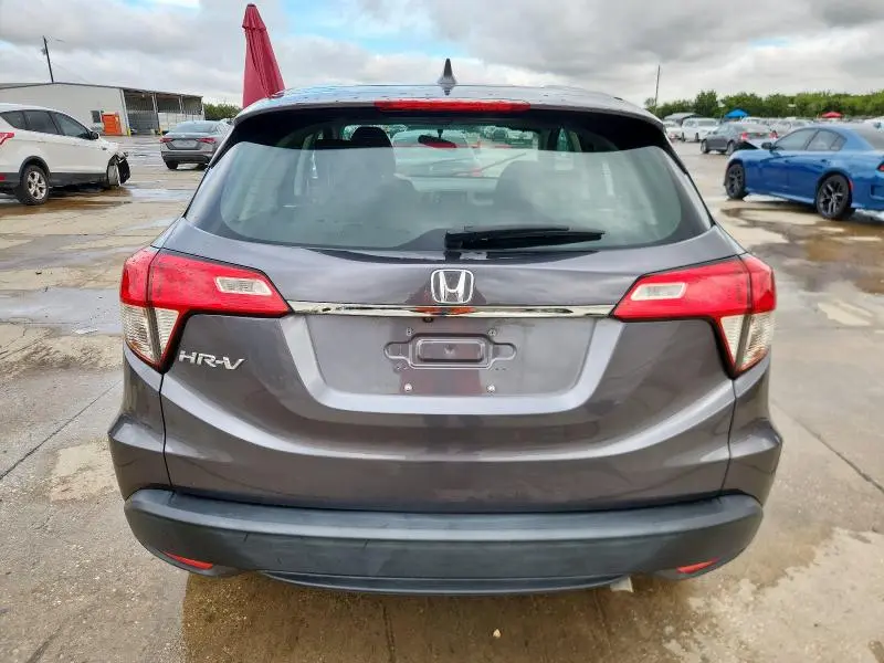 2022 HONDA HR-V LX  
