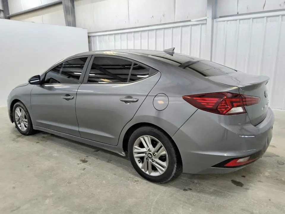 2019 HYUNDAI ELANTRA SEL  