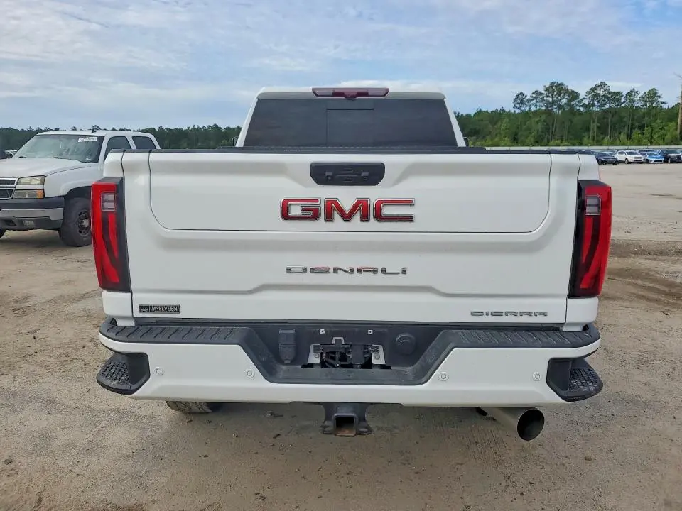 2025 GMC SIERRA K2500 DENALI  