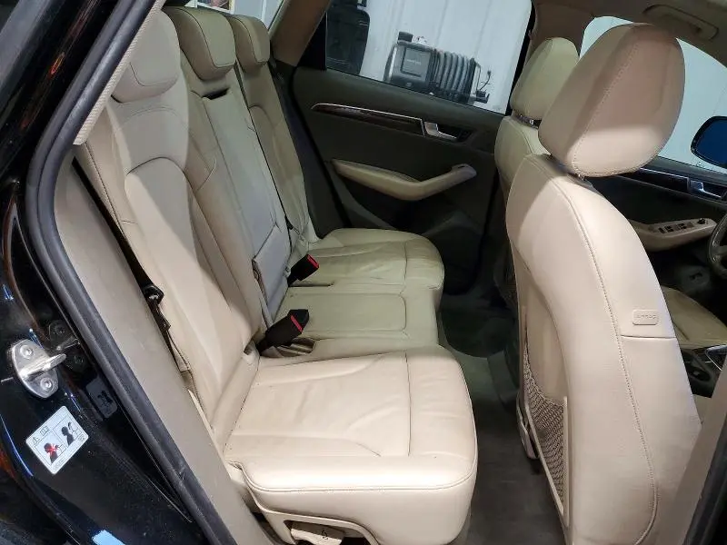 2010 AUDI Q5 PREMIUM PLUS  