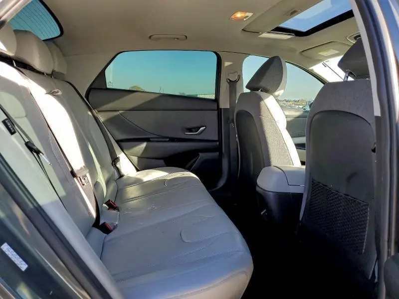 2024 HYUNDAI ELANTRA LIMITED  