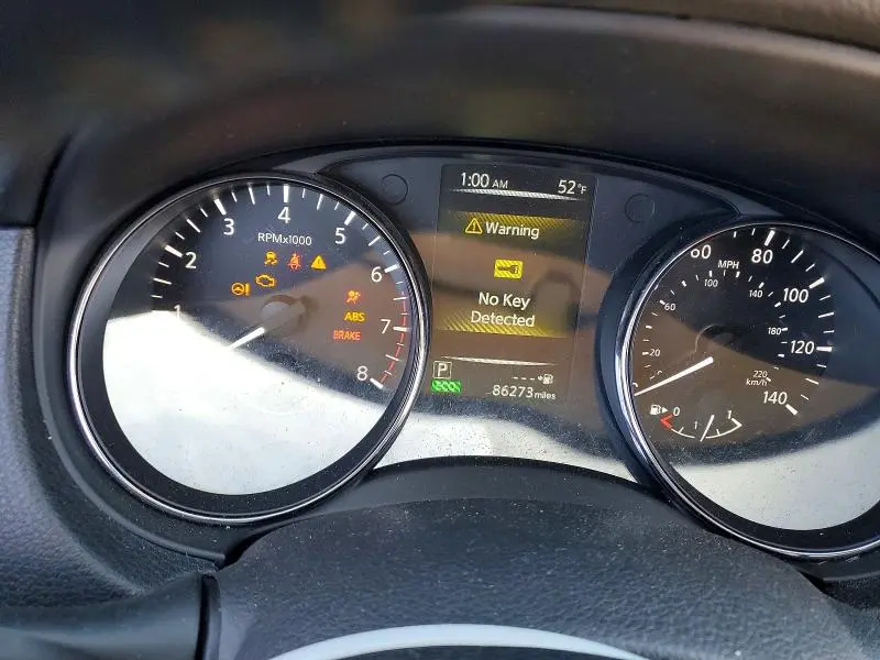 2017 NISSAN ROGUE SV  