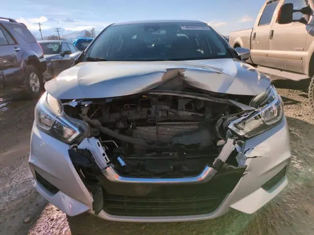 2021 NISSAN VERSA SV  