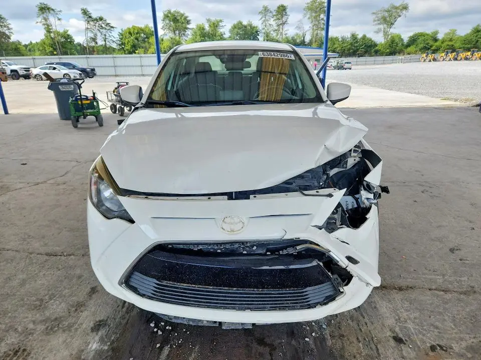 2018 TOYOTA YARIS IA BASE  