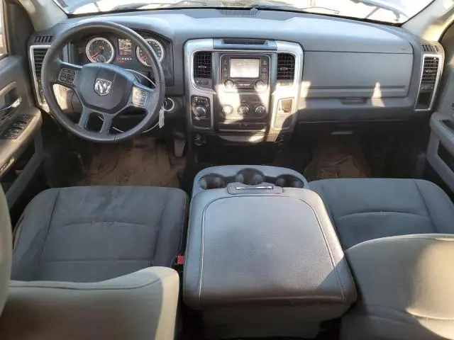 2017 RAM 1500 SLT
