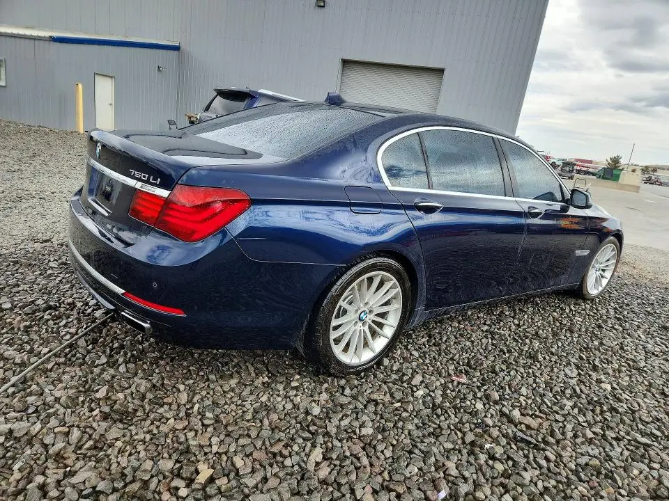 2014 BMW 750 LXI  