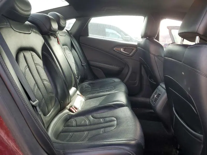 2016 CHRYSLER 200 S  