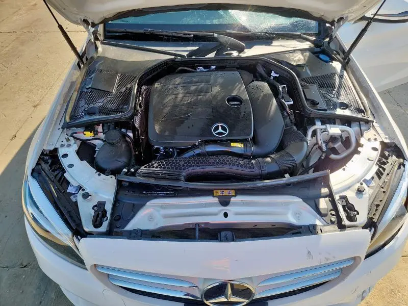 2019 MERCEDES-BENZ C 300  