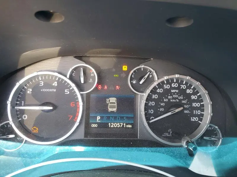 2014 TOYOTA TUNDRA SR5  