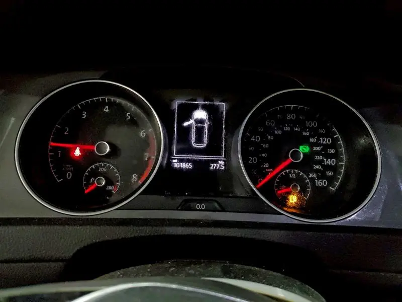 2017 VOLKSWAGEN GOLF ALLTRACK S  