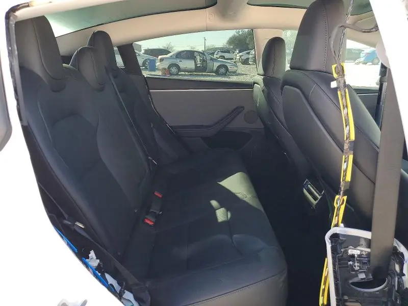 2026 TESLA MODEL 3   