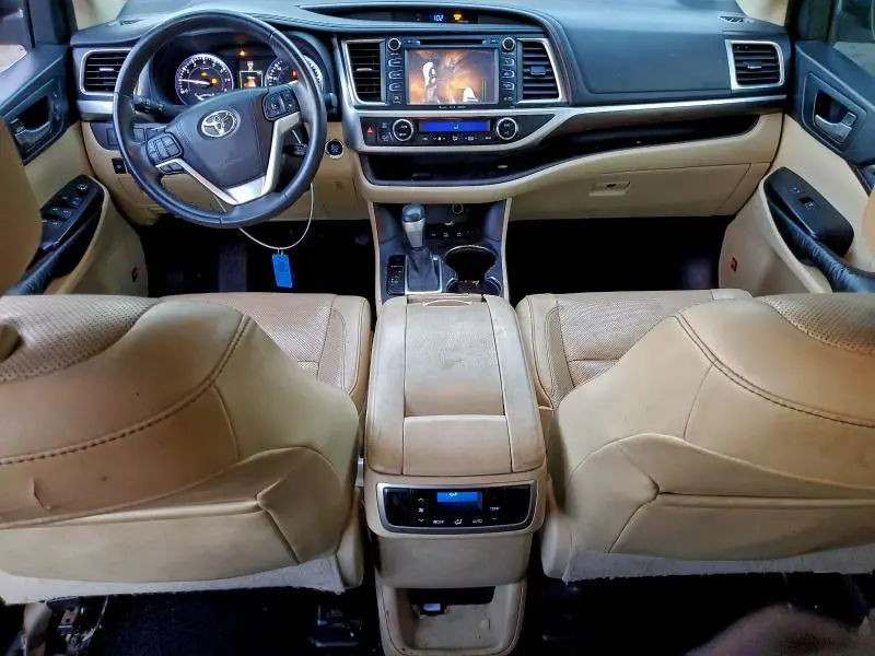 2016 TOYOTA HIGHLANDER LIMITED  