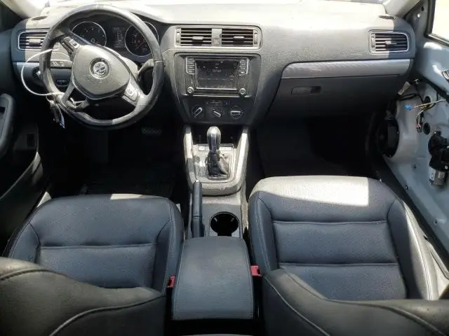 2017 VOLKSWAGEN JETTA SE  