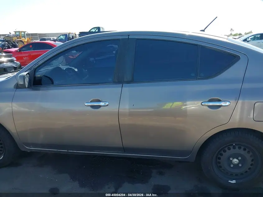 2012 NISSAN VERSA 1.6 SV
