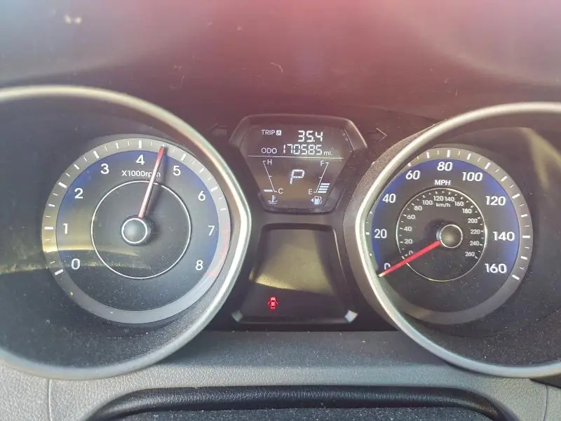 2013 HYUNDAI ELANTRA COUPE GS  