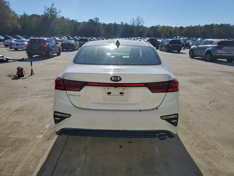 2019 KIA FORTE FE  