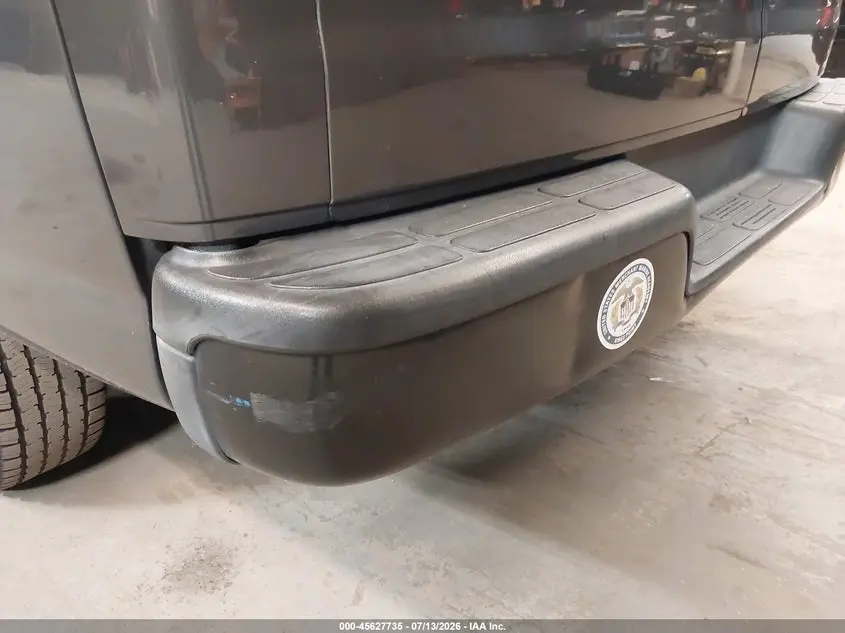 2017 CHEVROLET EXPRESS 2500 LS