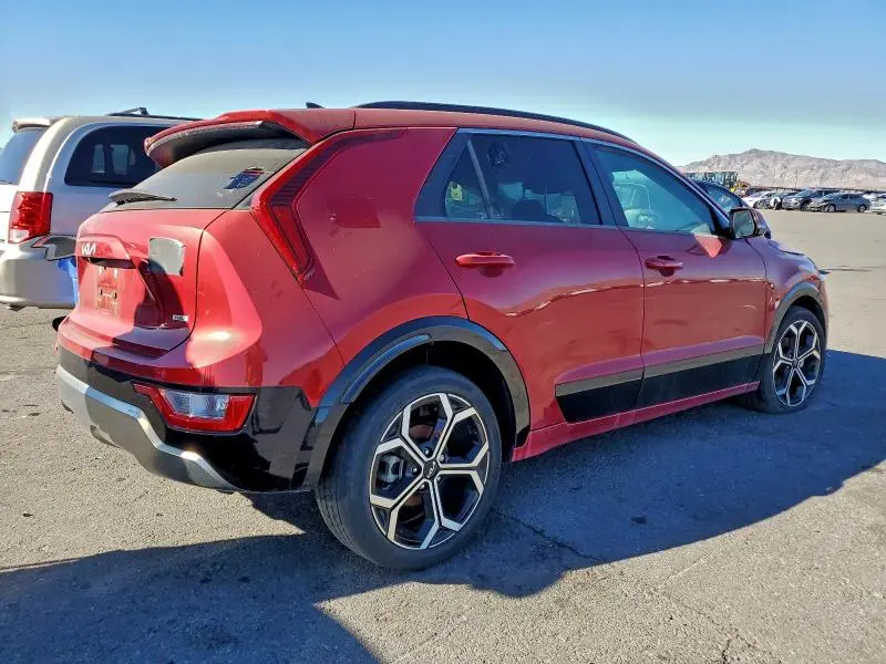 2023 KIA NIRO EX  