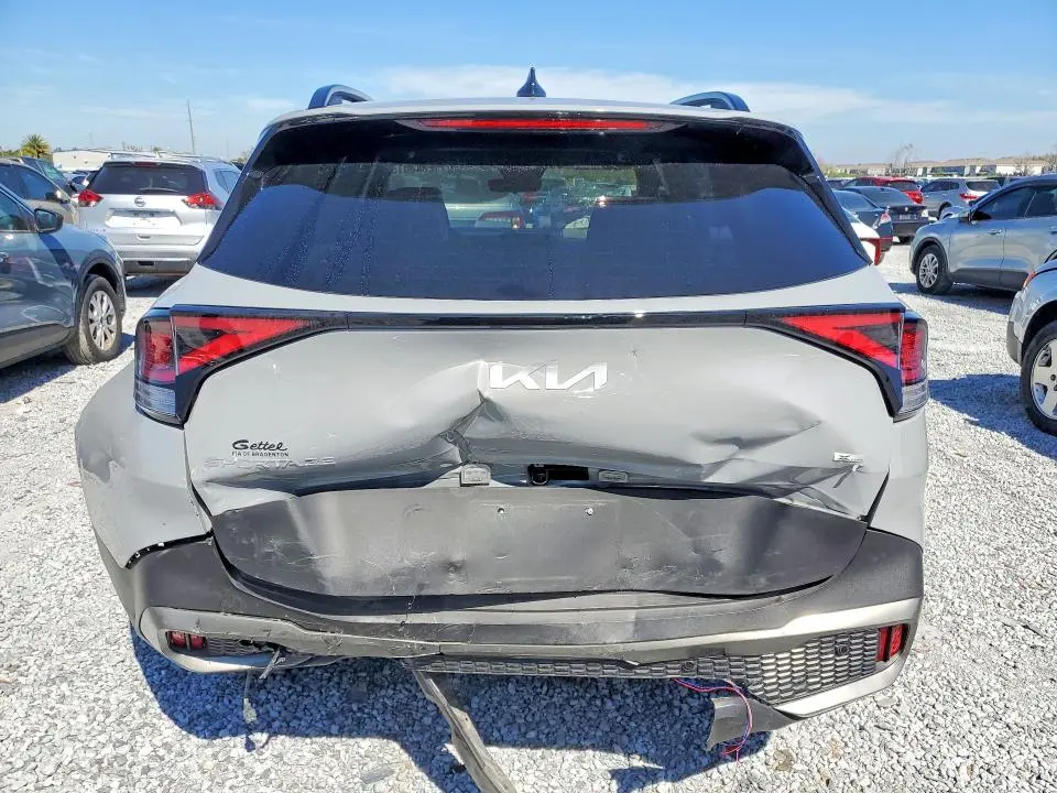 2023 KIA SPORTAGE X-LINE  