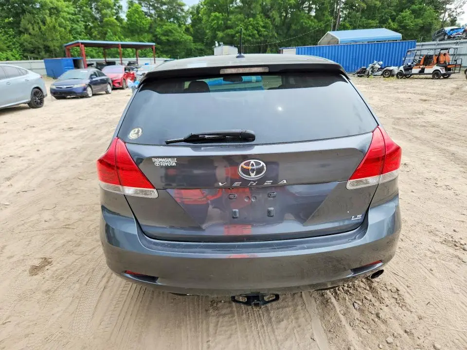 2012 TOYOTA VENZA LE  
