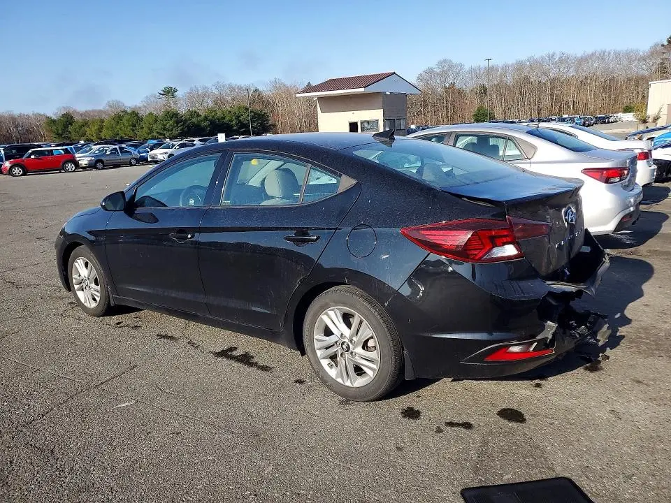 2019 HYUNDAI ELANTRA SEL  