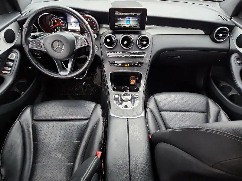 2019 MERCEDES-BENZ GLC 300  