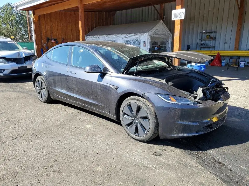 2024 TESLA MODEL 3   