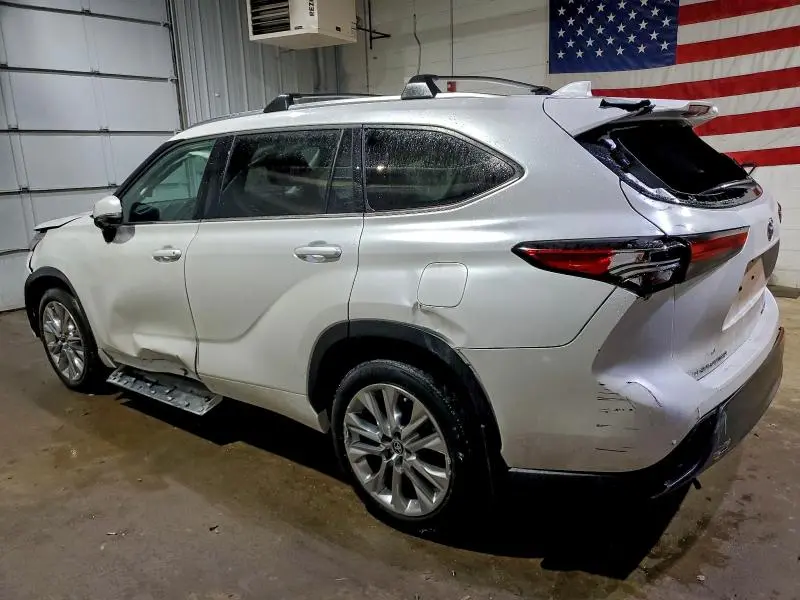 2023 TOYOTA HIGHLANDER L  