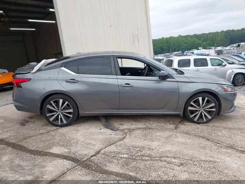 2021 NISSAN ALTIMA SR FWD
