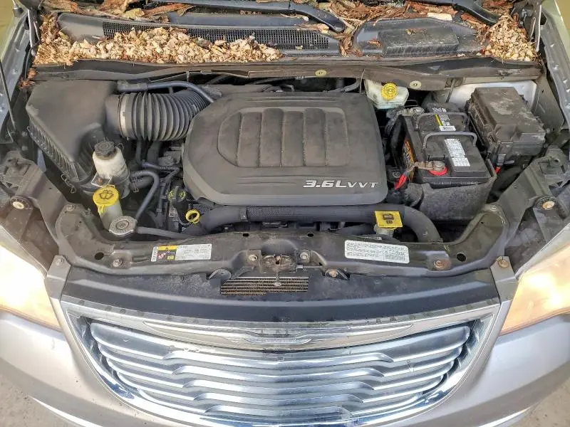 2014 CHRYSLER TOWN & COUNTRY TOURING  