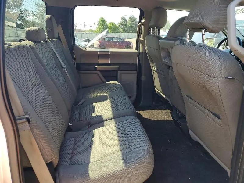 2015 FORD F150 SUPERCREW  