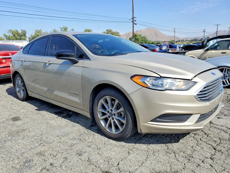 2017 FORD FUSION SE HYBRID  