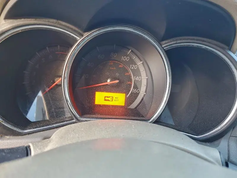 2010 NISSAN MURANO S  