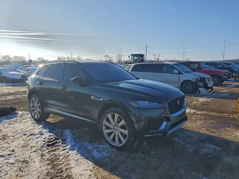 2017 JAGUAR F-PACE S  