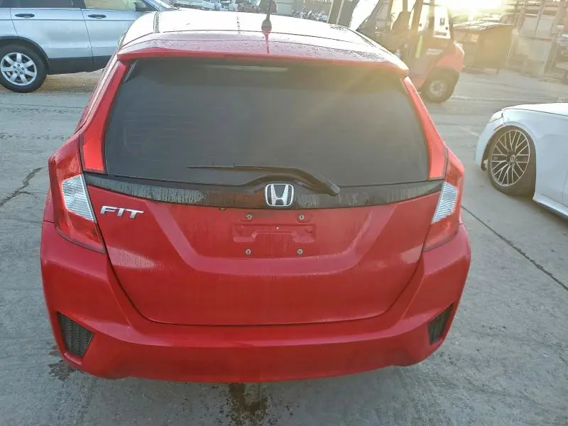 2016 HONDA FIT LX  