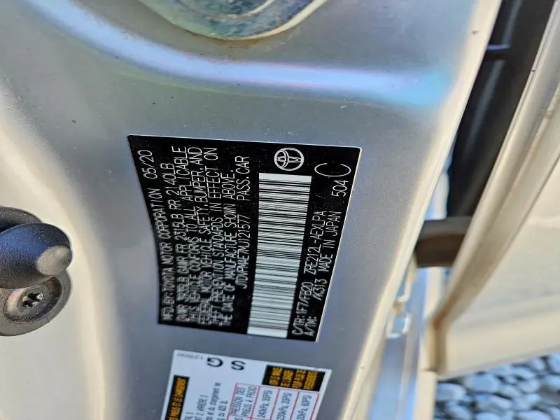 2021 TOYOTA COROLLA LE  