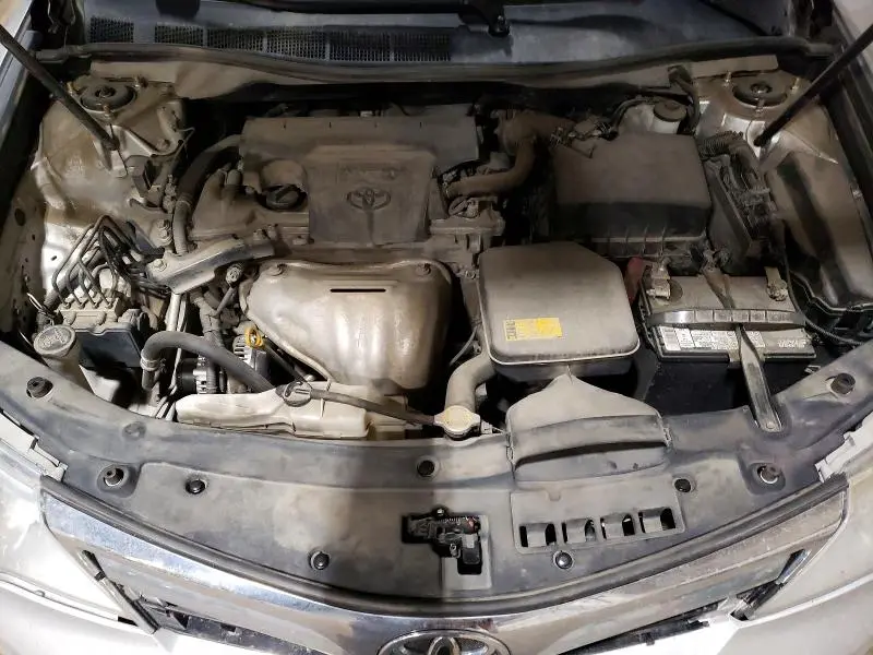 2012 TOYOTA CAMRY XLE  