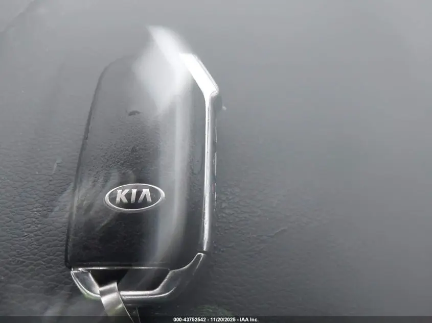 2020 KIA SOUL GT-LINE