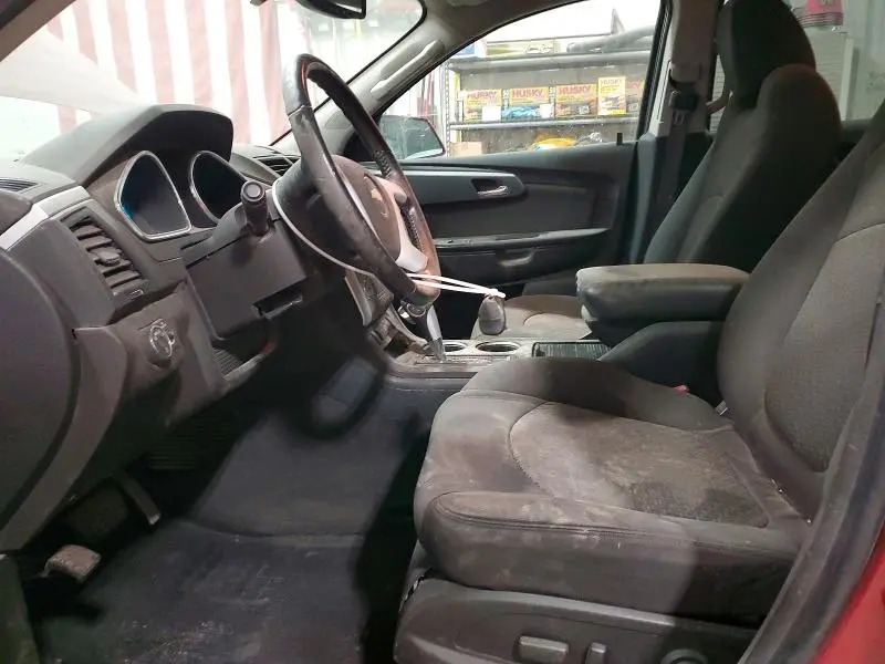 2012 CHEVROLET TRAVERSE LT  