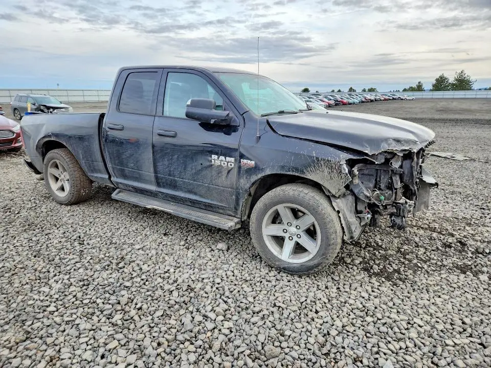 2014 RAM 1500 ST  