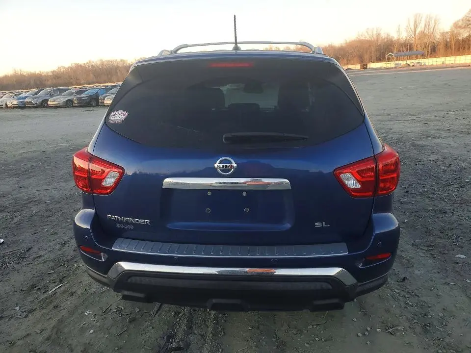 2018 NISSAN PATHFINDER S  