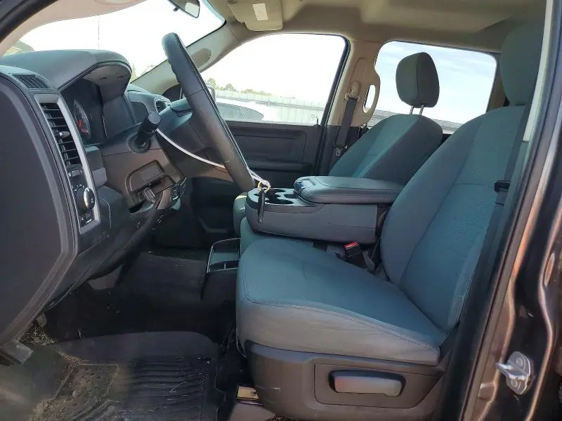 2017 RAM 1500 ST  
