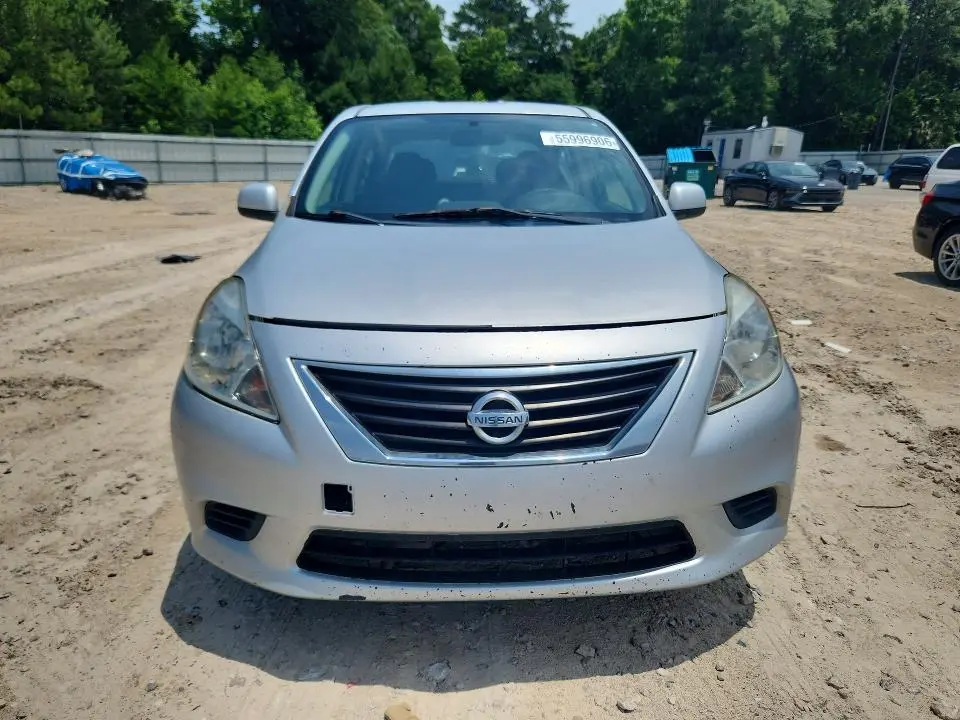 2013 NISSAN VERSA 1.6 S  