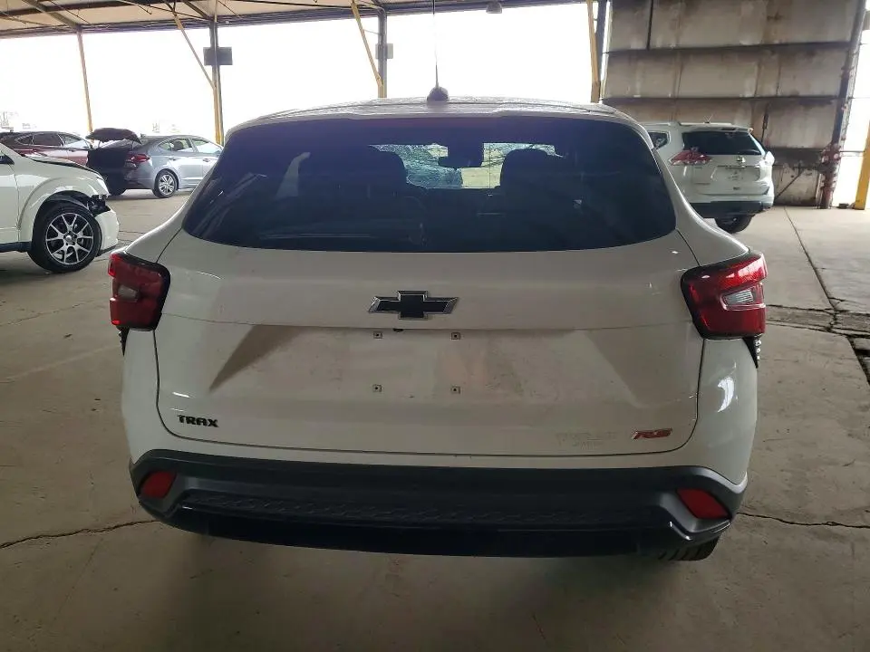 2024 CHEVROLET TRAX 1RS  