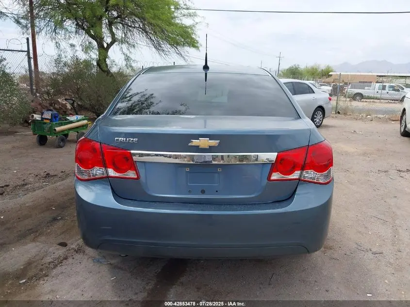 2012 CHEVROLET CRUZE LS