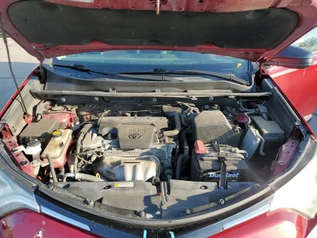 2018 TOYOTA RAV4 LE  