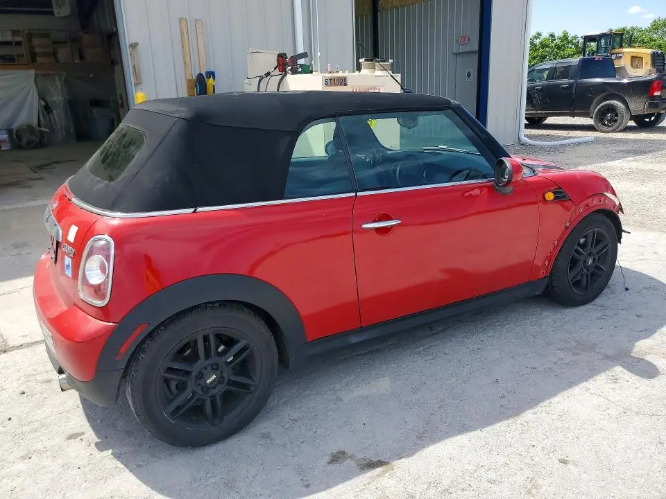 2013 MINI COOPER   