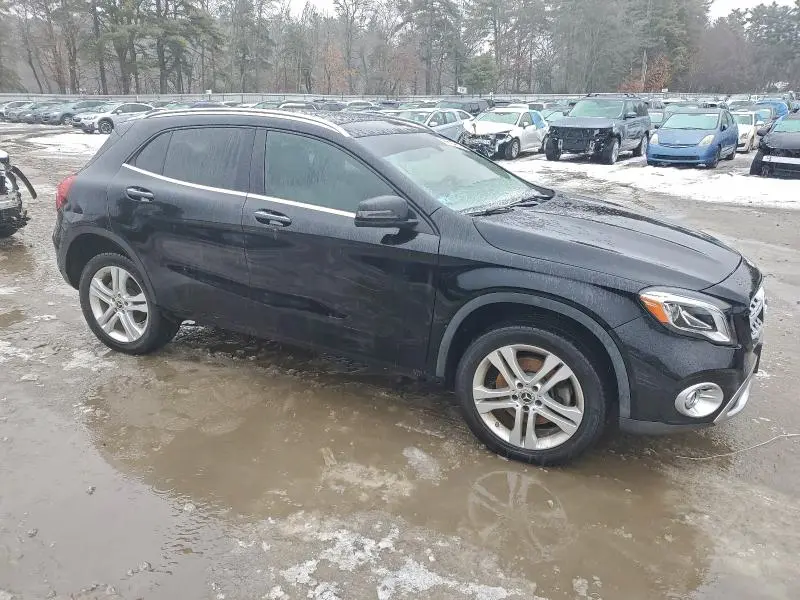 2019 MERCEDES-BENZ GLA 250 4MATIC  